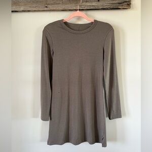 Lululemon Classic Fit Cotton Blend Long Sleeve Dress